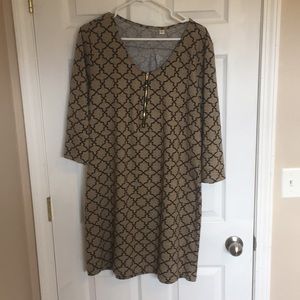 Tunic length printed top